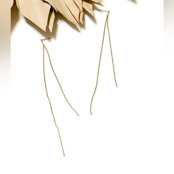 Long thin tassel drop earrings in gold #264 - Picture 5 of 8